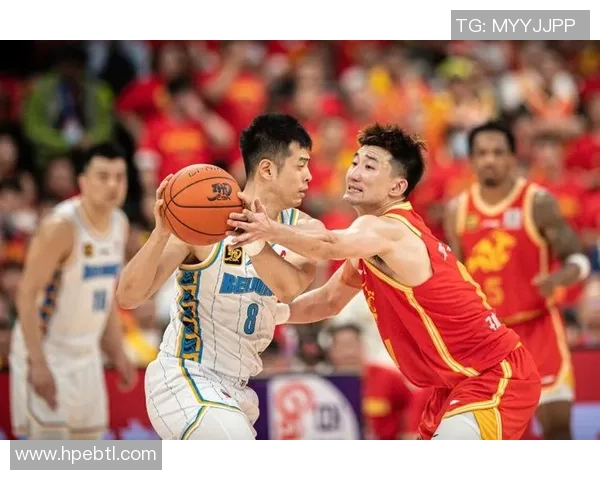 孙铭徽：从青年才俊到篮球场上的全能战士，探索他的成长与突破之路