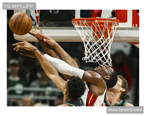 篮球激情碰撞与战术博弈如何重塑未来赛事格局与球员发展 篮球激情碰撞与战术博弈如何重塑未来赛事格局与球员发展