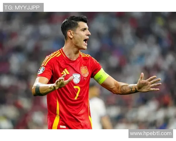 阿尔瓦罗·莫拉塔：从天才少年到顶级前锋的成长之路